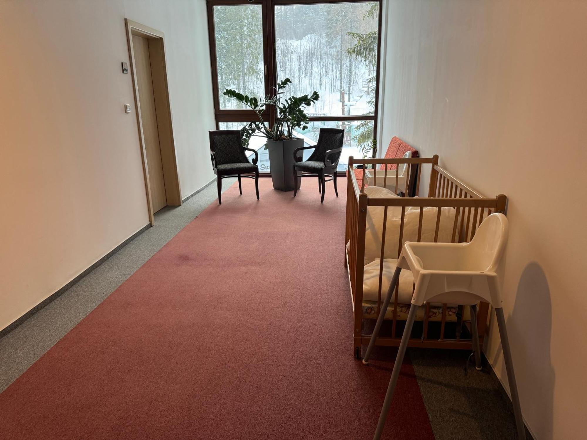 Apartment With Mountain View In Hotel Crocus, Štrbské Pleso Εξωτερικό φωτογραφία