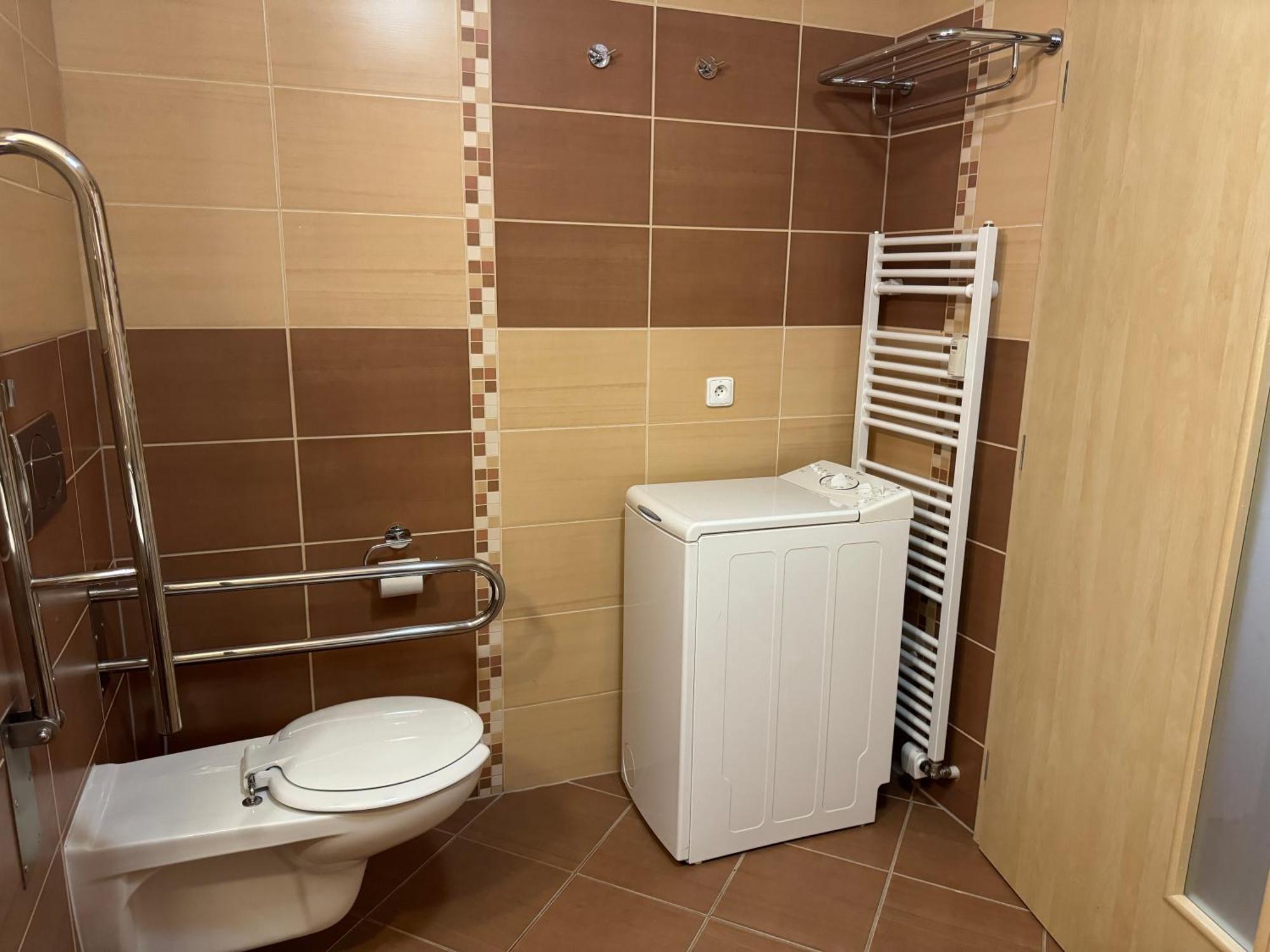 Apartment With Mountain View In Hotel Crocus, Štrbské Pleso Εξωτερικό φωτογραφία