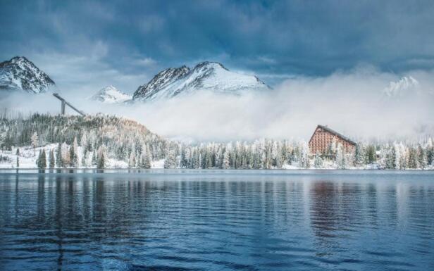 Apartment With Mountain View In Hotel Crocus, Štrbské Pleso Εξωτερικό φωτογραφία